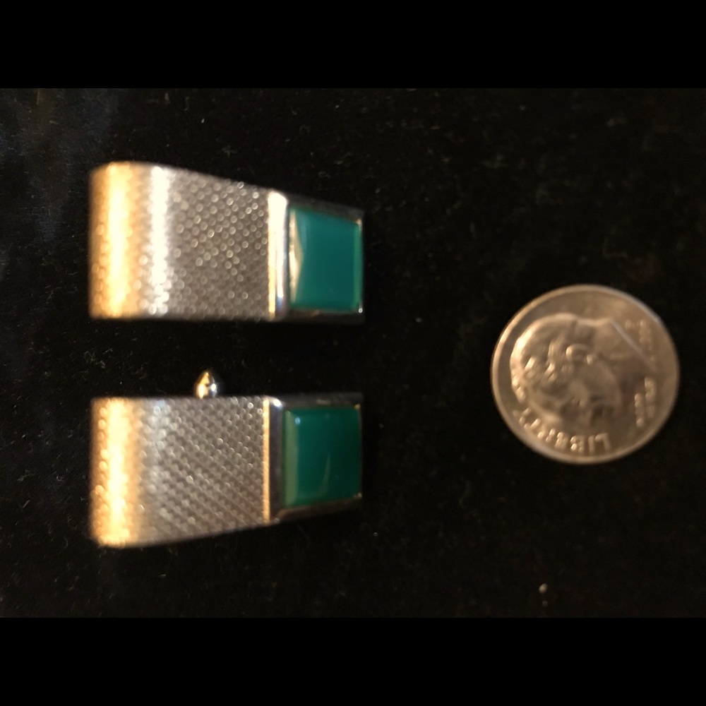 Vintage cuff links! Swag and ready to wear!